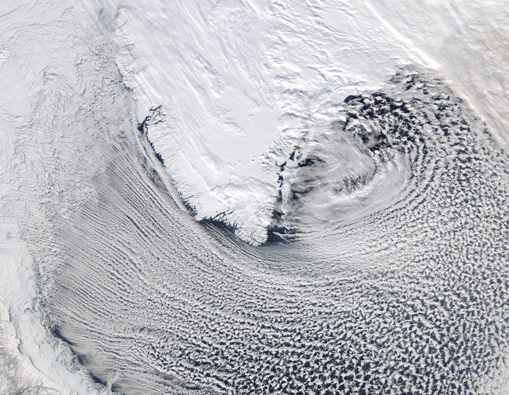 The Moderate Resolution Imaging Spectroradiometer (MODIS) aboard NASA