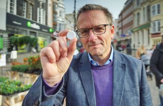 Dr Michael Mosley Addicted To Painkillers? Britain’s Opioid Crisis