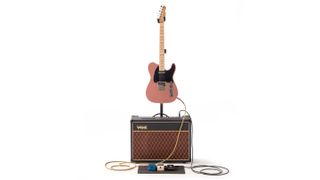 Altar guitar and amp stand 