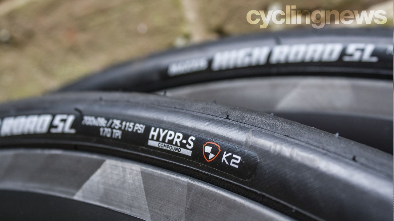Maxxis High Road SL tyres
