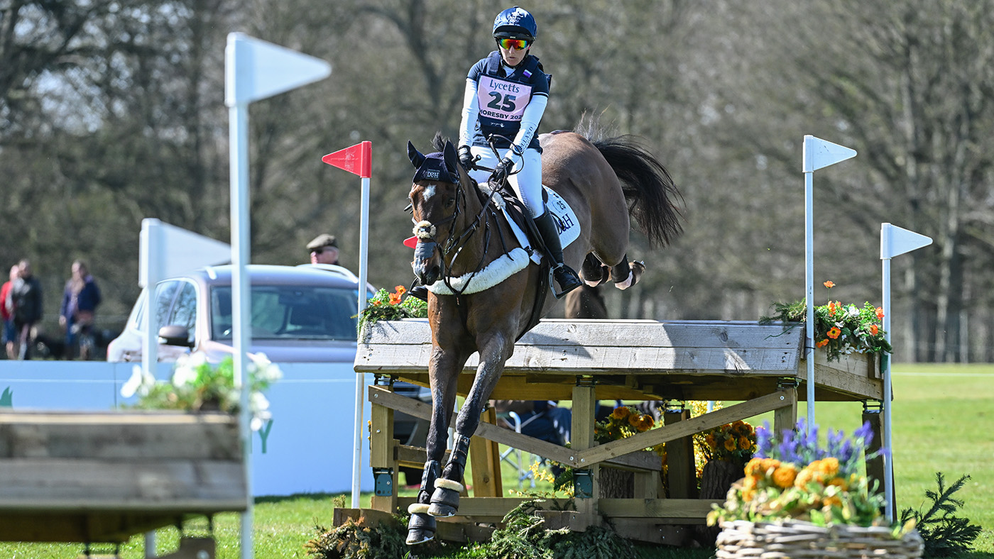 Thoresby photos: Laura Collett and London 52