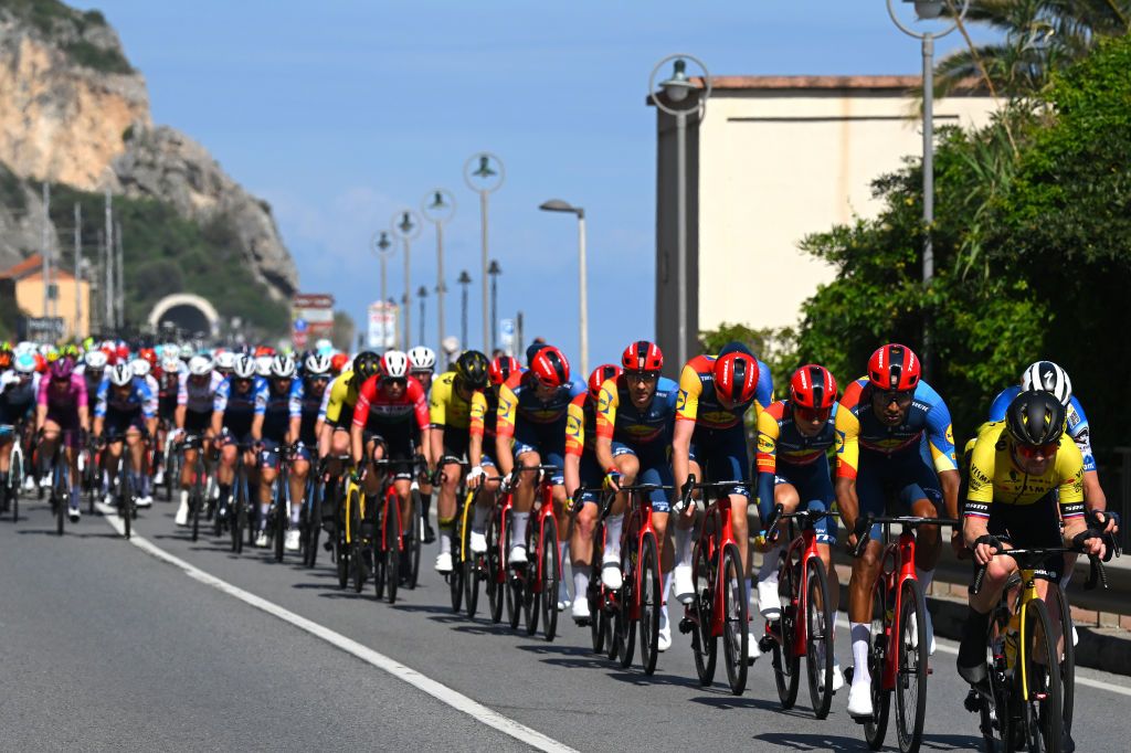 ANDORA ITALY MAY 07 LR Andrea Bagioli of Italy Amanuel Ghebreigzabhier of Eritrea and Team Lidl Trek and Jan Tratnik of Slovenia and Team Visma Lease a Bike lead the peloton during the 107th Giro dItalia 2024 Stage 4 a 190km stage from Acqui Terme to Andora UCIWT on May 07 2024 in Andora Italy Photo by Tim de WaeleGetty Images