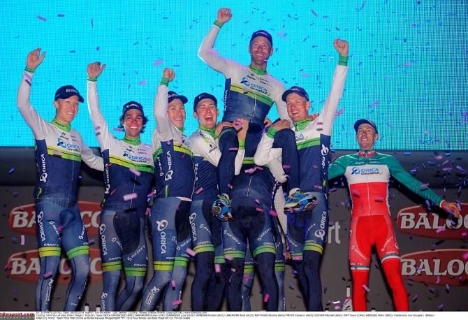 Team Orica GreenEdge celebrates the stage win