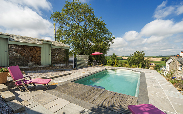 0717-0229-Truro-PolmennaFM-pool-area.jpg
