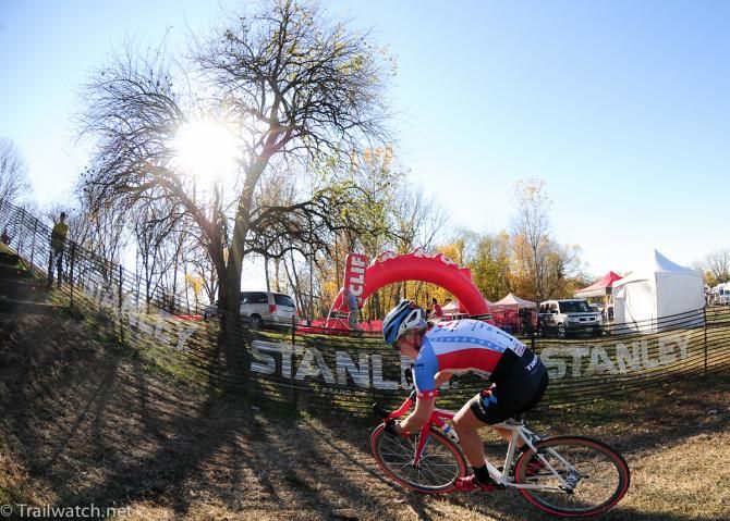 Katie Compton (Trek Cyclocross Collabortive) racking up back-to-back USGP victories on the Louisville world championship course