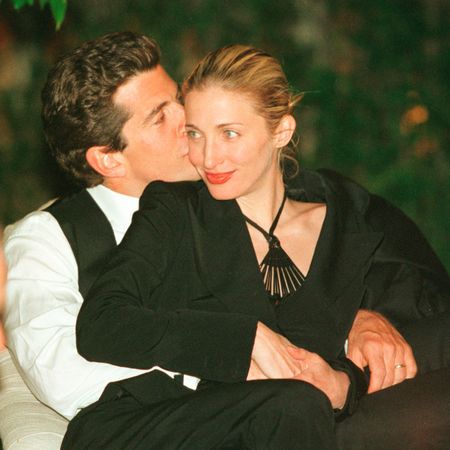 Photo of Carolyn Bessette-Kennedy and JFK Jr. in 1999