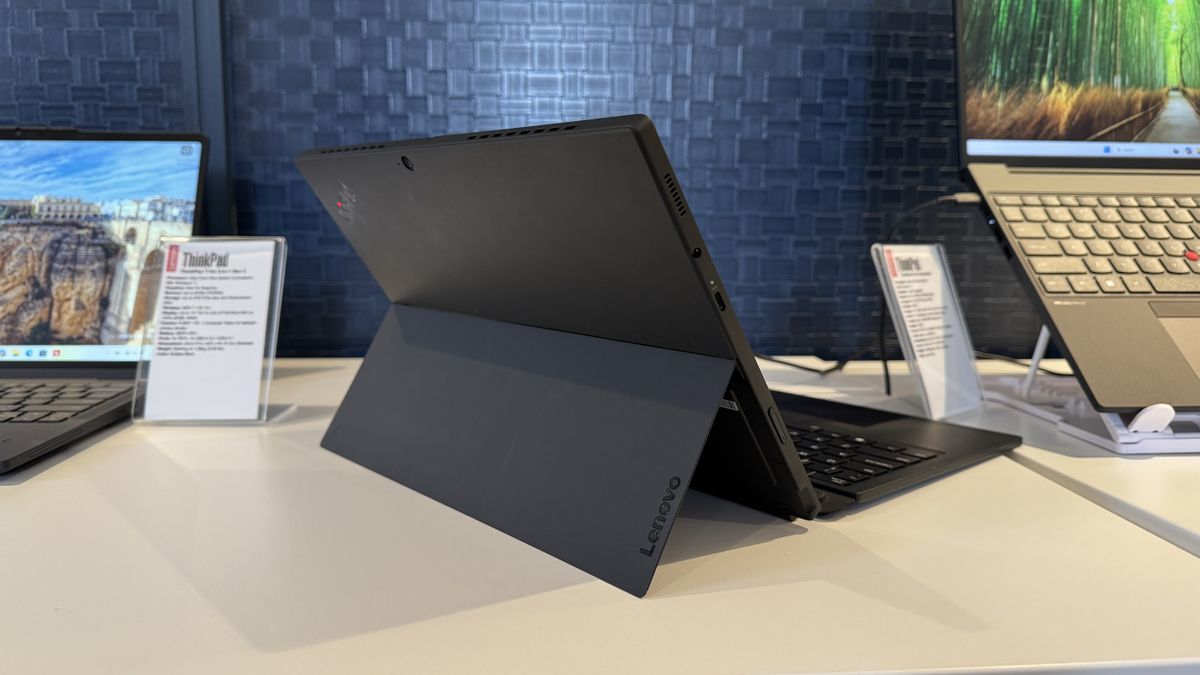 Lenovo MWC Laptops
