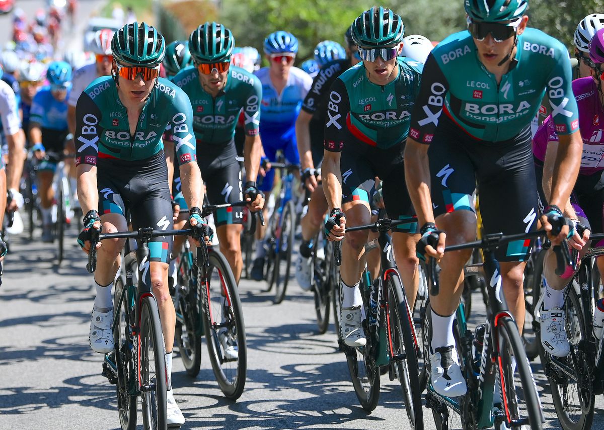 JESI, ITALY - MAY 17: (L-R) Wilco Kelderman of Netherlands and Jai Hindley of Australia and Team Bora - Hansgrohe compete during the 105th Giro d'Italia 2022, Stage 10 a 196km stage from Pescara to Jesi 95m / #Giro / #WorldTour / on May 17, 2022 in Jesi, Italy. (Photo by Tim de Waele/Getty Images)