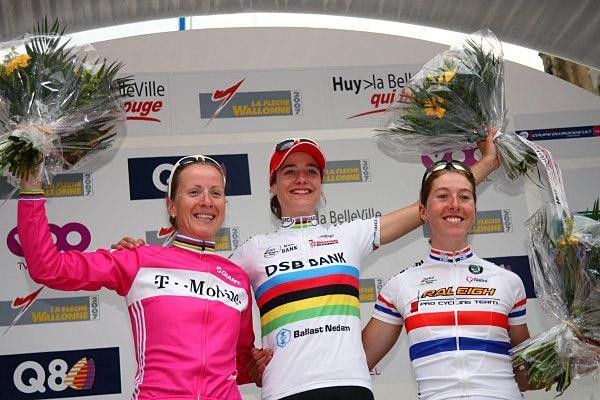 The Fl&egrave;che podium