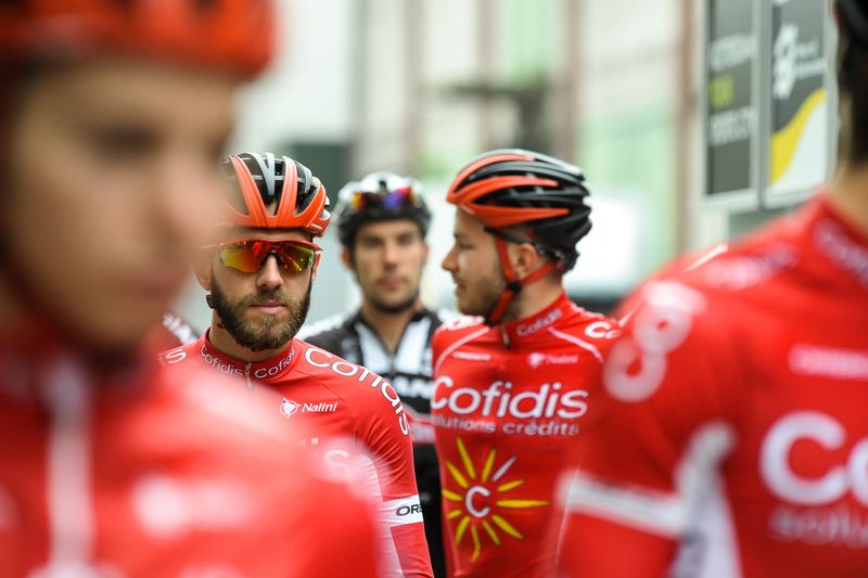 Team Cofidis on the start line