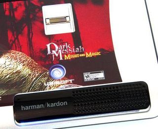 Brand name slick looking harmon/kardon speakers provide the p105's audio oomph.