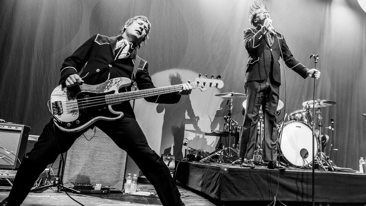 THe Hives, live in London