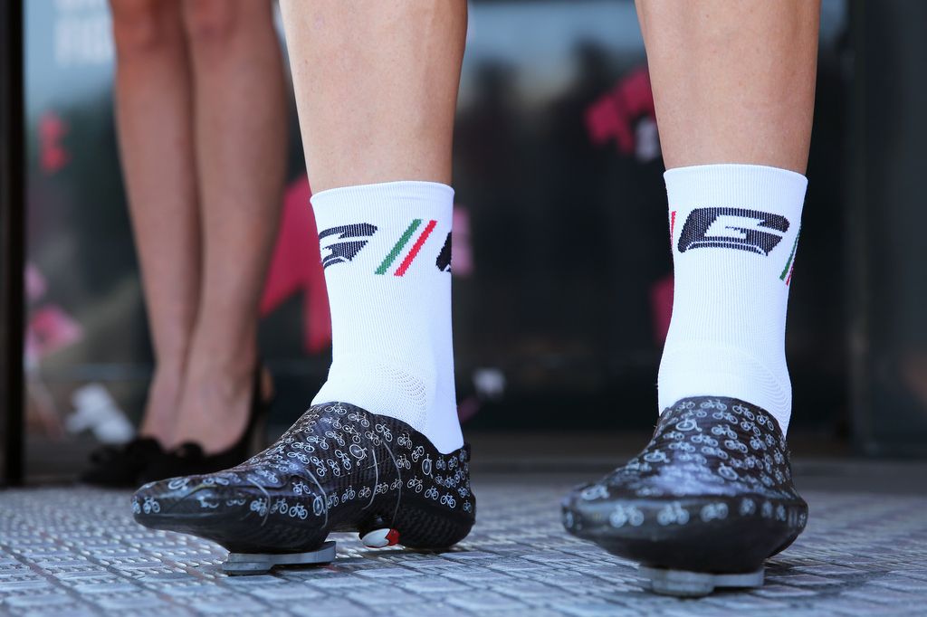 Adam Hansen (Lotto Soudal) in his custom shoes
