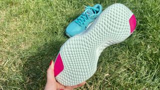 a photo of the outsole on the Nike ZoomX Invincible Run Flyknit 2