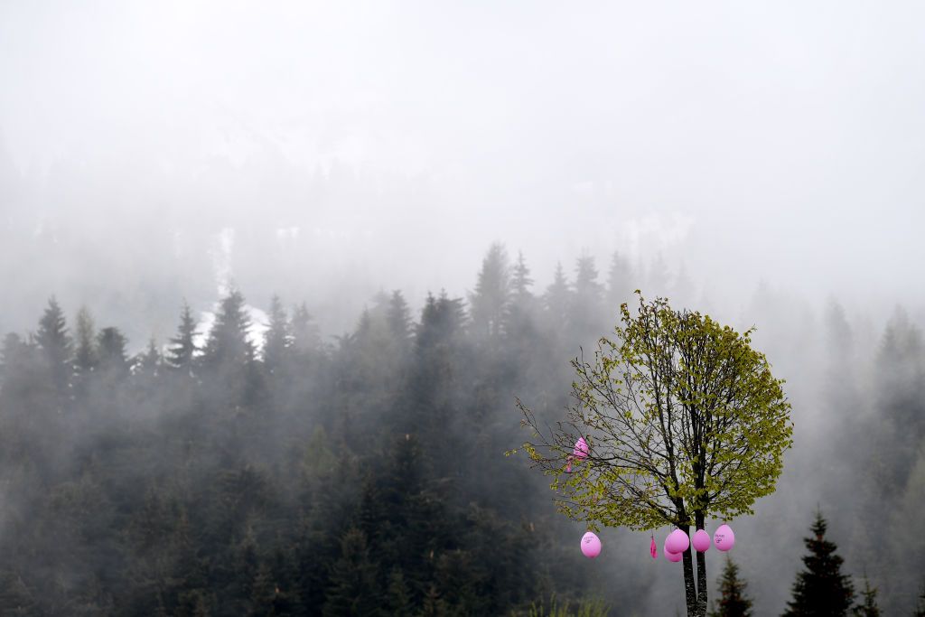 MONTE ZONCOLAN ITALY MAY 22 Snowy view of Monte Zoncolan finish area during the 104th Giro dItalia 2021 Stage 14 a 205km stage from Cittadella to Monte Zoncolan 1730m Fog UCIworldtour girodiitalia Giro on May 22 2021 in Monte Zoncolan Italy Photo by Stuart FranklinGetty Images