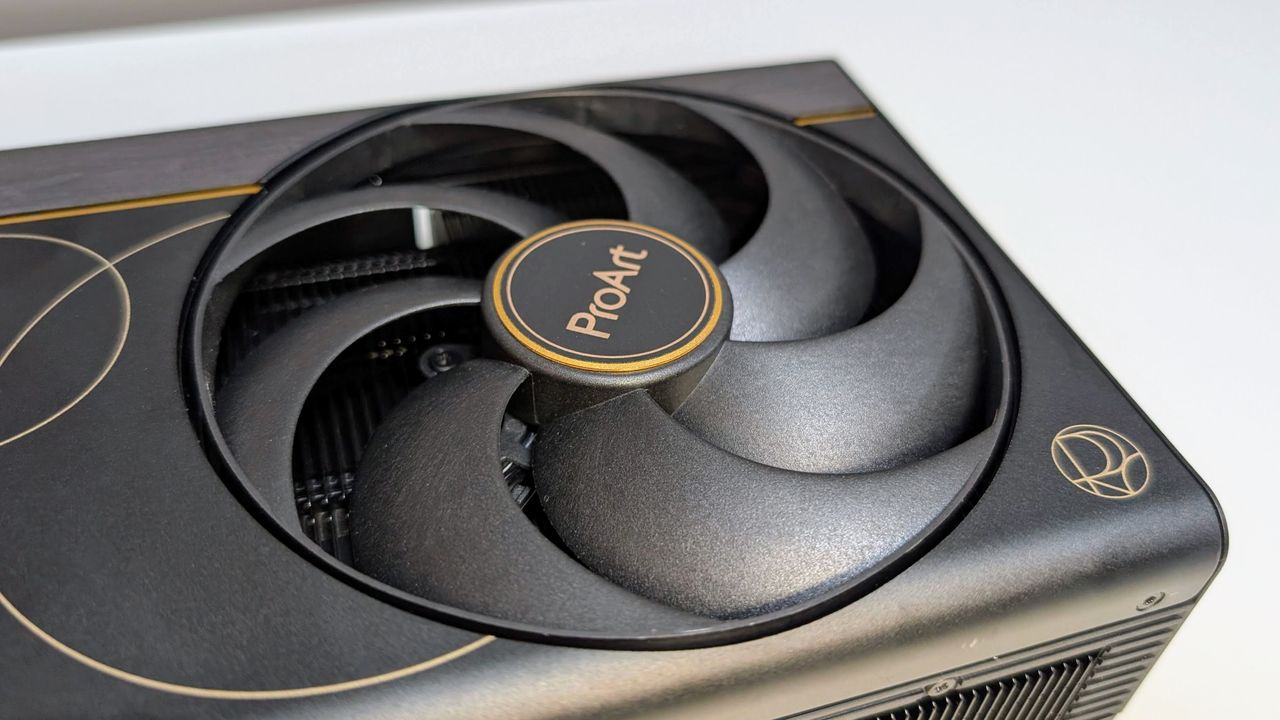 Asus ProArt GeForce RTX 5090 GPU