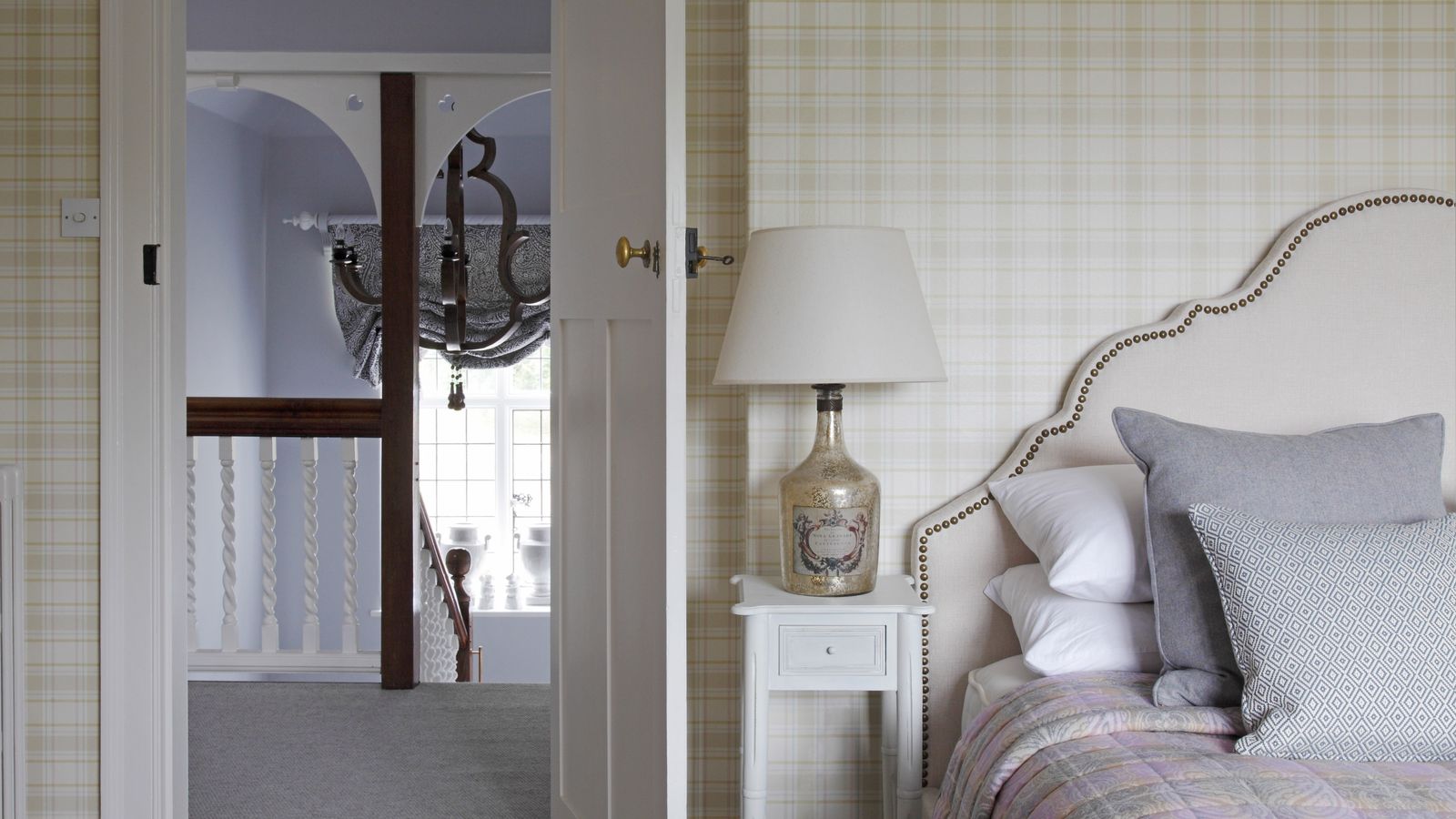 Sleep experts reveal why you should never put your bed adjacent to the