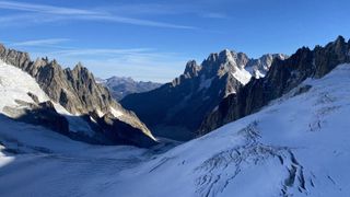 how to read an avalanche forecast: Alps