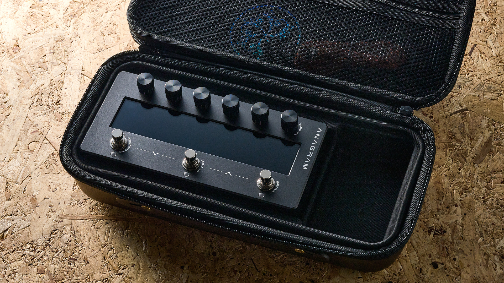Darkglass Anagram Guitar essentials