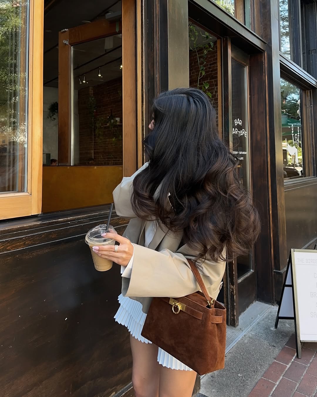 Mobina Peiman with flowing, glossy hair