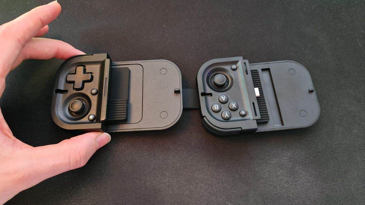 The unfolded Razer Prio