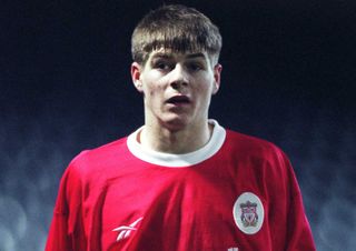 Steven Gerrard playing for Liverpool reserves in 1999