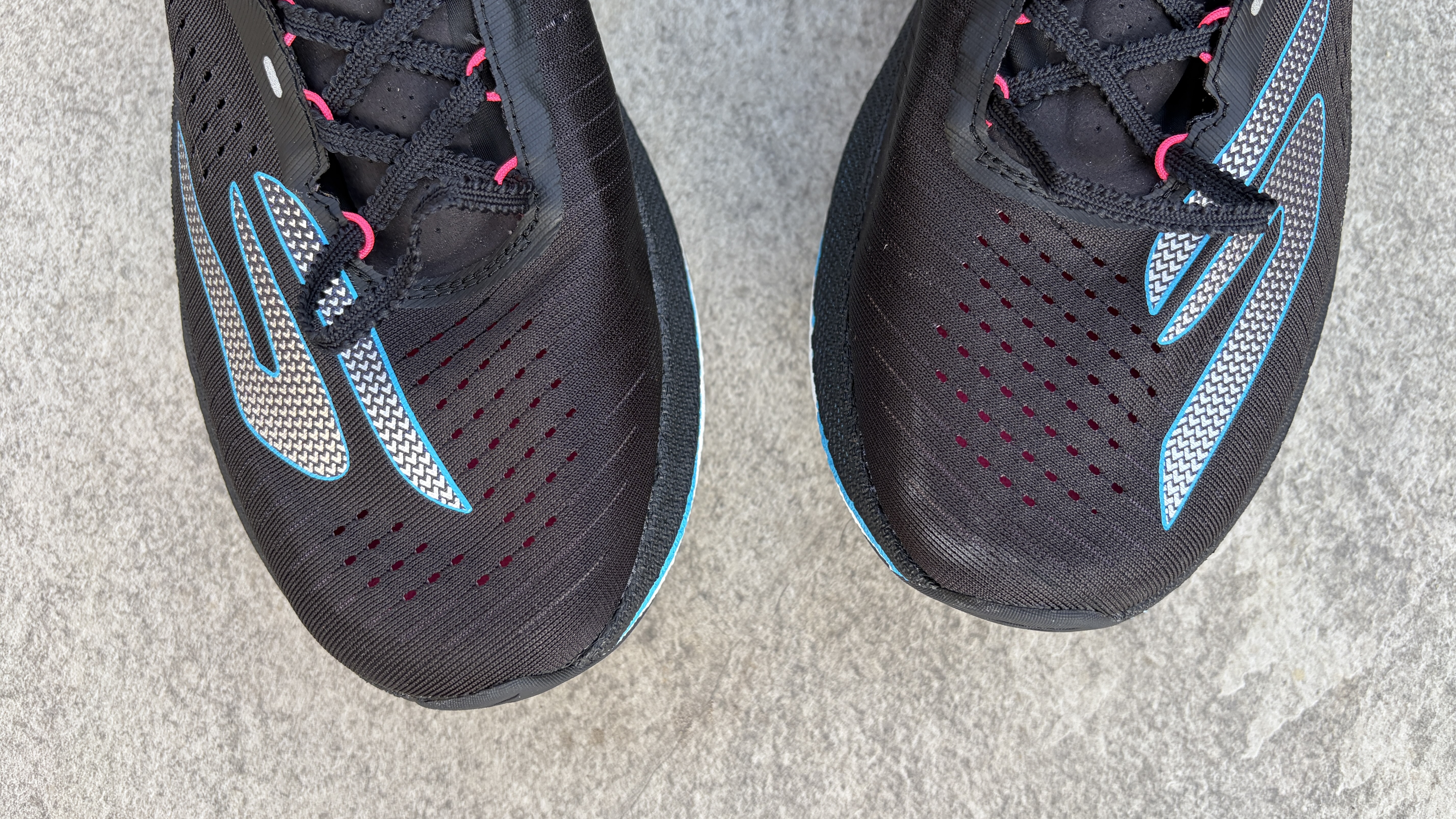Skechers Aero Razor