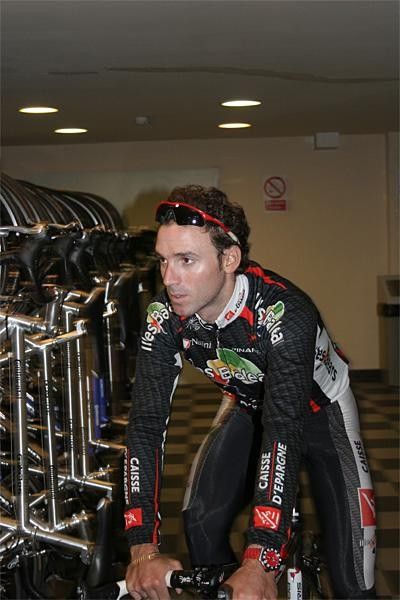 Alejandro Valverde gets ready for the training spin.