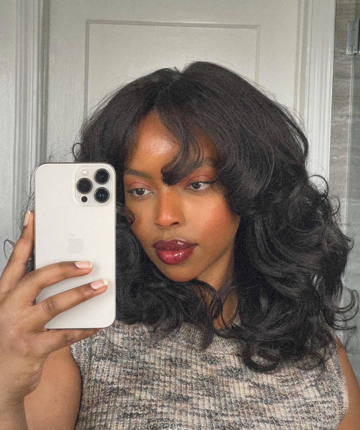 missing-image قصة الشعر ذات الغرة هي أروع تسريحات الشعر لهذا الربيع