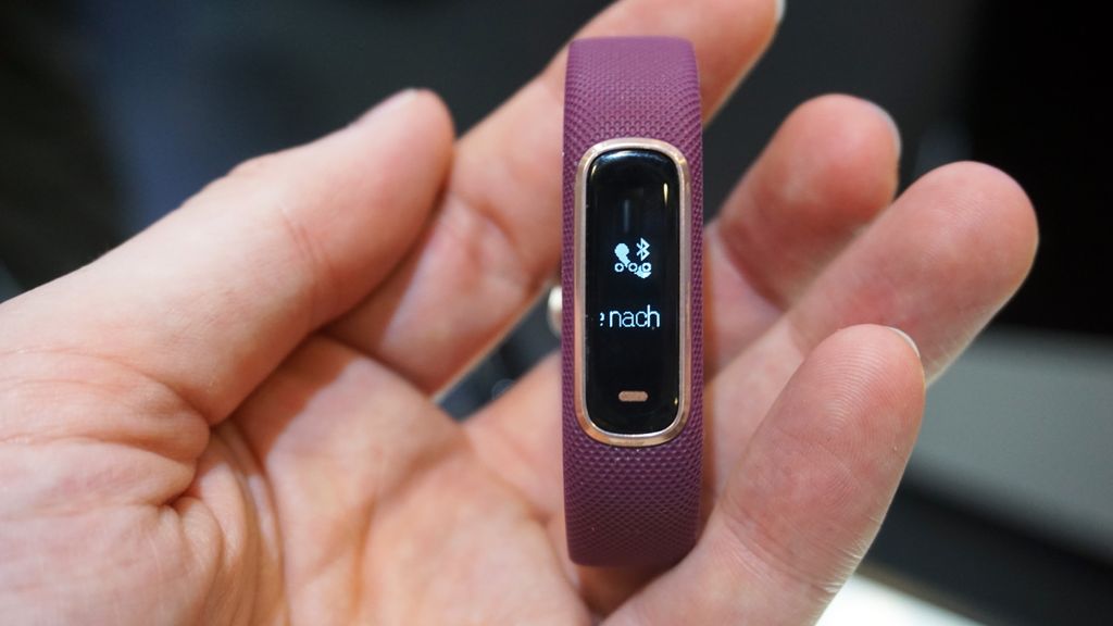 Garmin launches Vivosmart 4 activity tracker in India at Rs 12,990