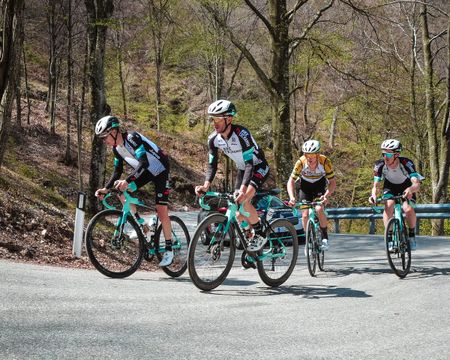 Simon Yates and his BikeExchange teammates study the Sega di Ala stage of the Giro d'Italia