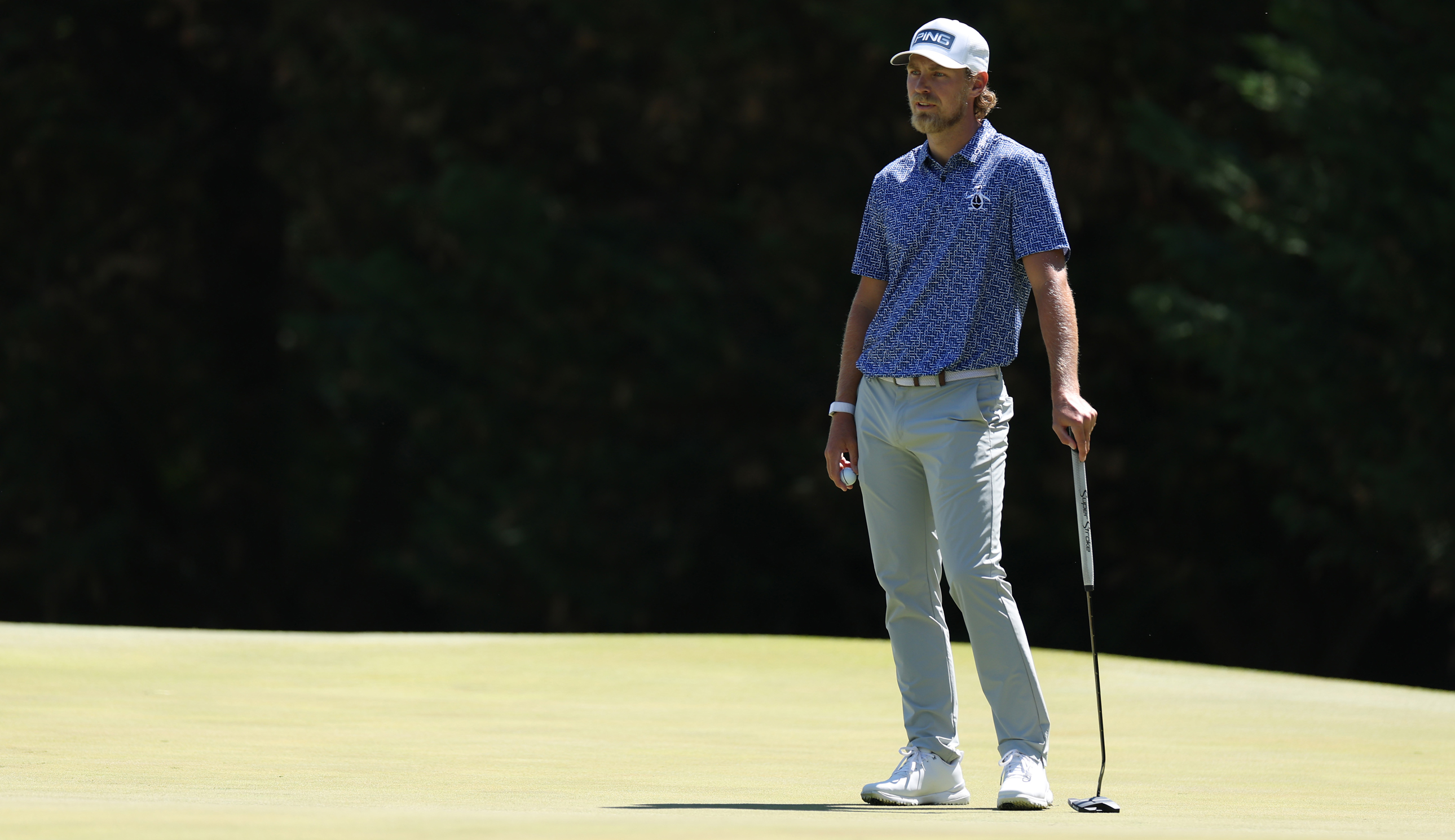 Kristoffer Reitan reacts to a putt