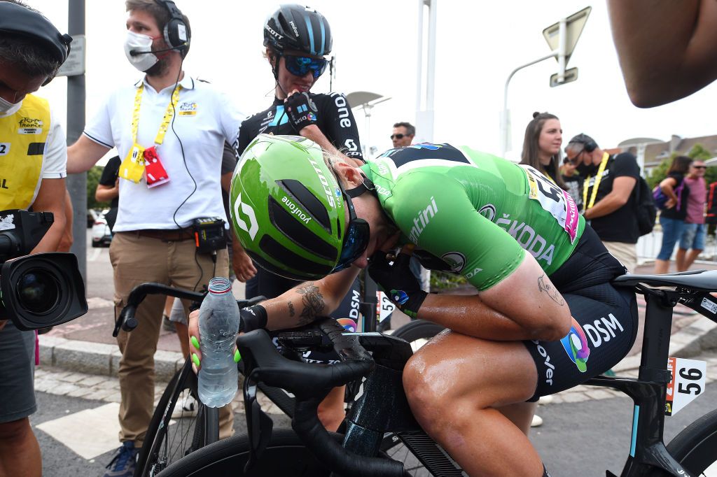 SAINTDIDESVOSGES FRANCE JULY 28 Stage winner Lorena Wiebes of Netherlands and Team DSM Women Green Points Jersey reacts after the 1st Tour de France Femmes 2022 Stage 5 a 1756km stage from BarleDuc to SaintDidesVosges TDFF UCIWWT on July 28 2022 in SaintDidesVosges France Photo by Dario BelingheriGetty Images