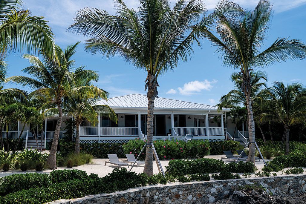 Properties for sale in tax havens: Seaside Drive, Guana Cay, Abaco, Bahamas