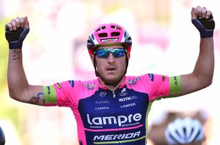 Sacha Modolo (Lampre-Merida) wins stage 17