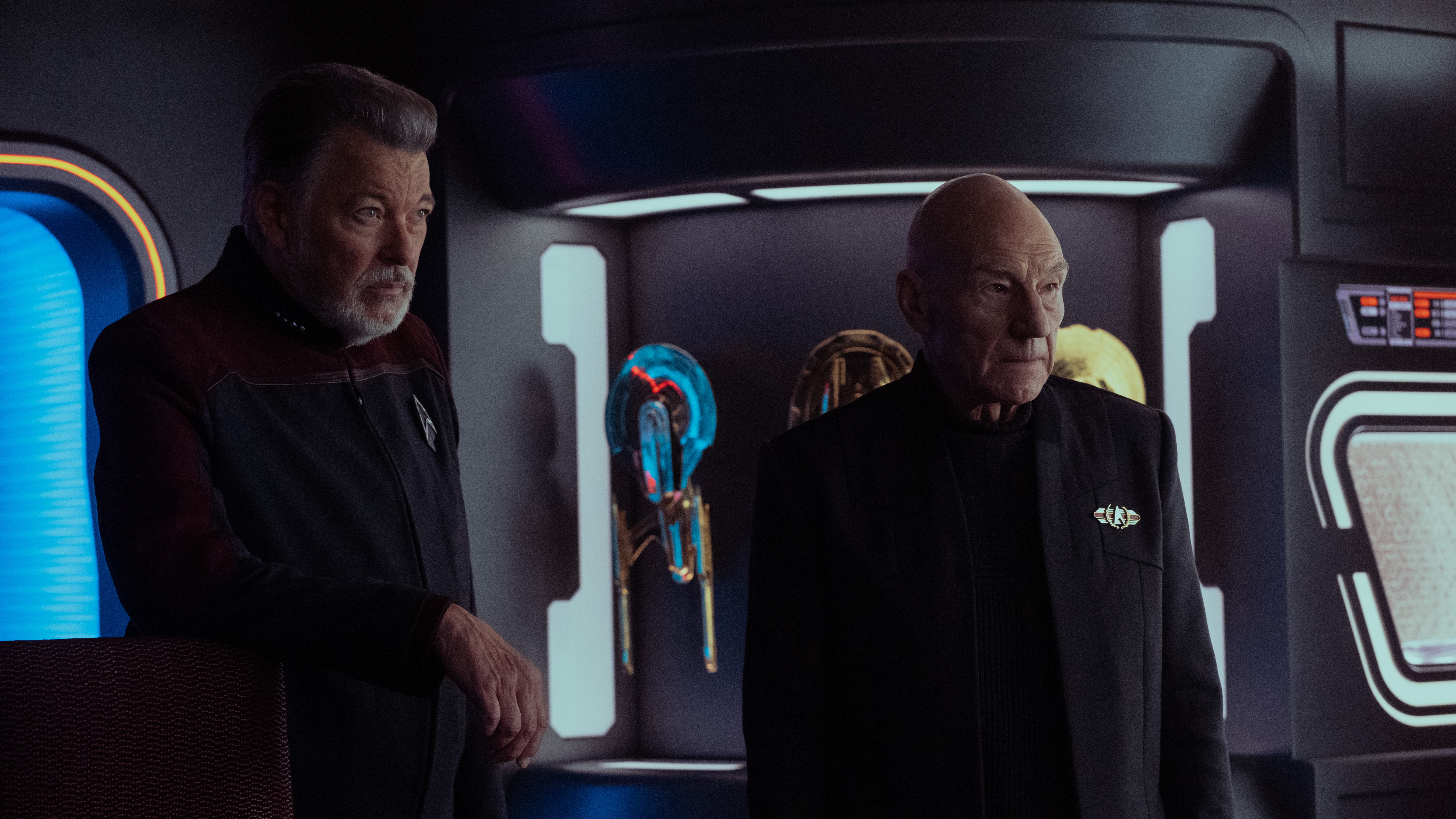 Jonathan Frakes and Patrick Stewart in Star Trek: Picard