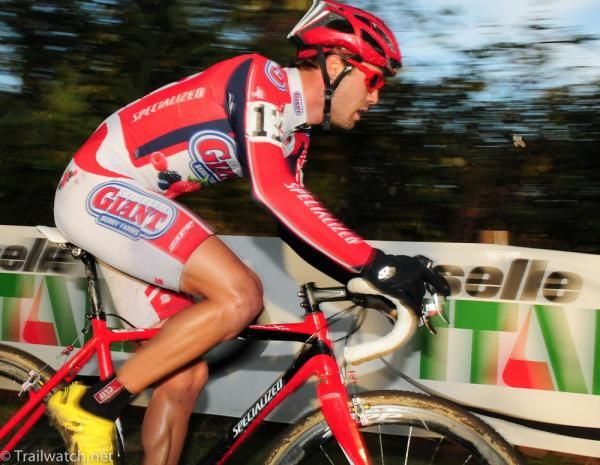 Jesse Anthony (California Giant Berry) riding the back of the course.