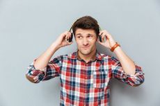 headphones, music, earworm