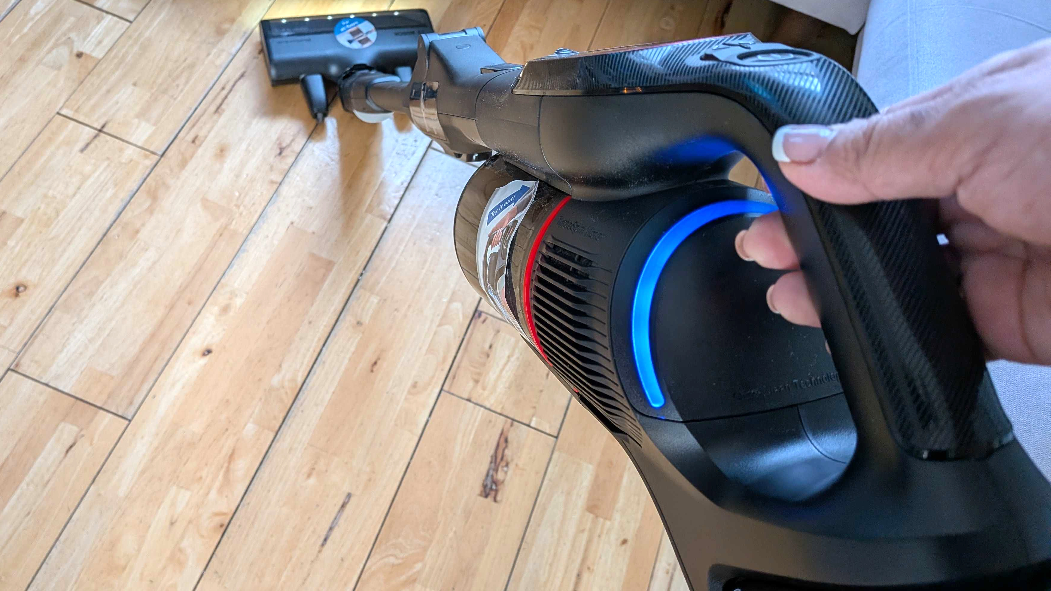 Bosch Unlimited 10 blue ring light