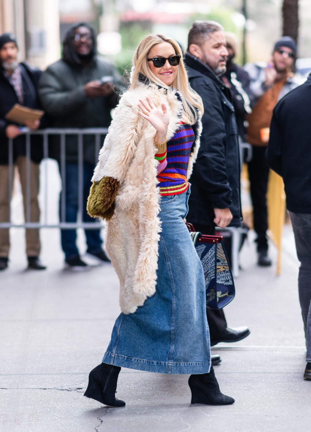 Kate Hudson wearing fur coat