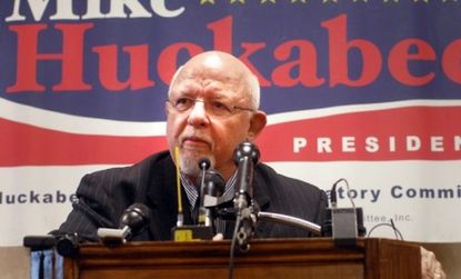 Seasoned Republican political strategist Ed Rollins, seen here during Mike Huckabee's 2008 presidential campaign, has joined Rep. Michele Bachmann's (R-Minn.) team.