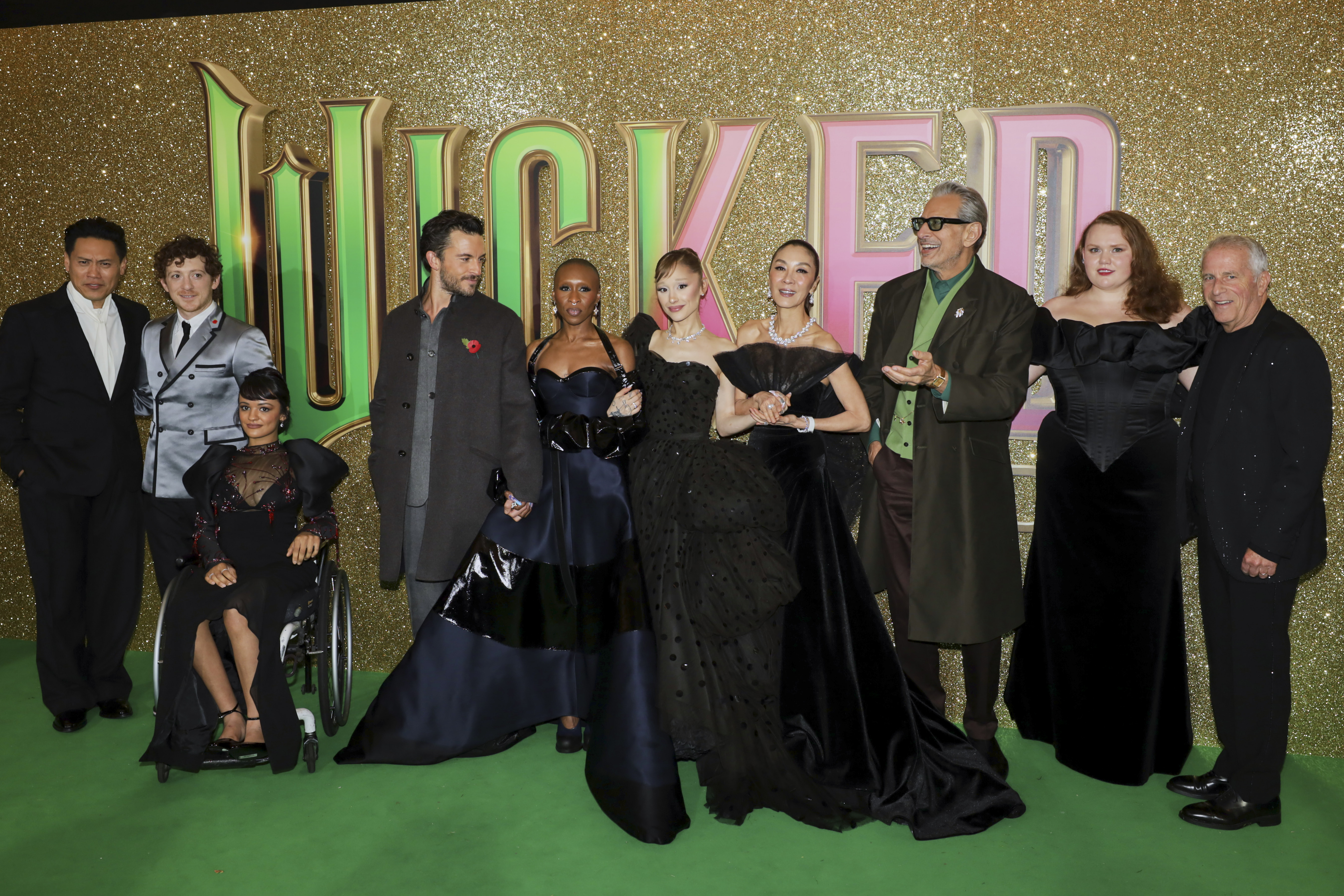 celebrities at the wicked for good premiere