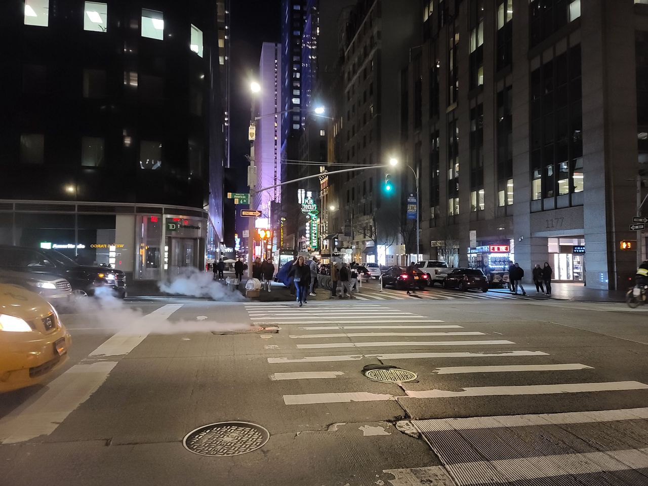 Samsung Galaxy S20 space zoom telephoto lens