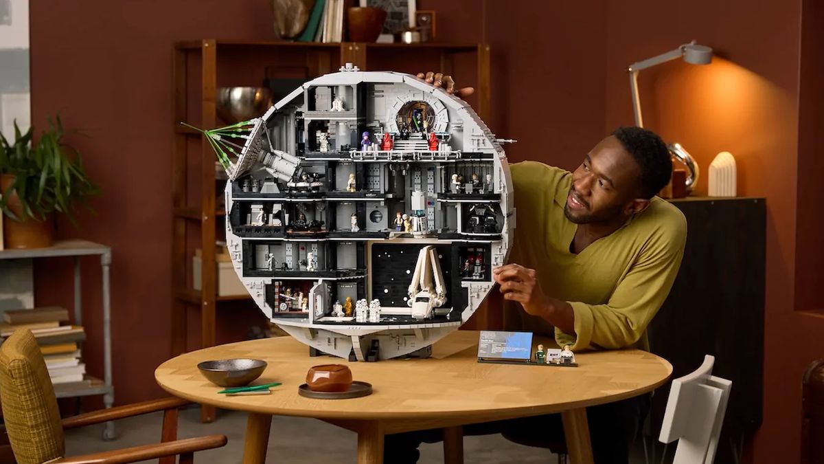 The backlash against Lego's ridiculous new Star Wars set is entirely justified