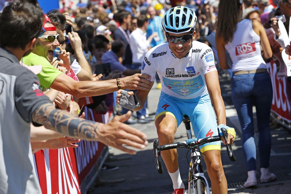 Fabio Aru much happier after his stage win