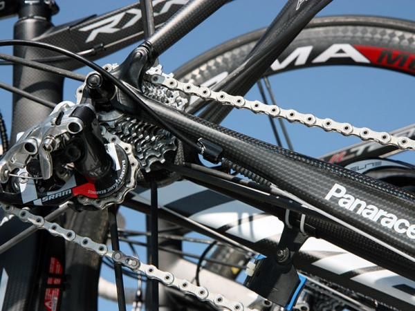 Gore's Ride-On sealed cable systems are very popular amongst the pro ranks for the lighter lever feel they provide and their reliable all-weather performance.