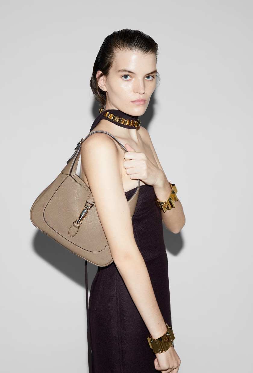 An image of the Gucci Jackie 1961 bag.
