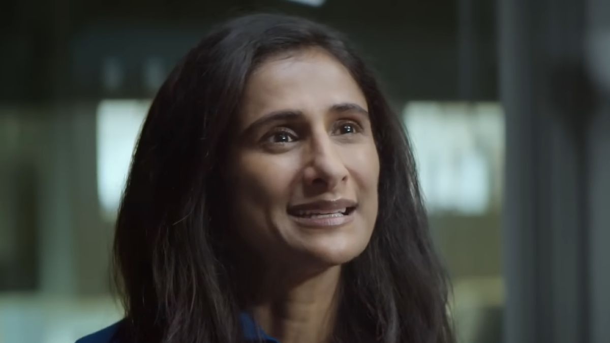 A Million Miles Away Cast Where You've Seen The Stars Of The Amazon