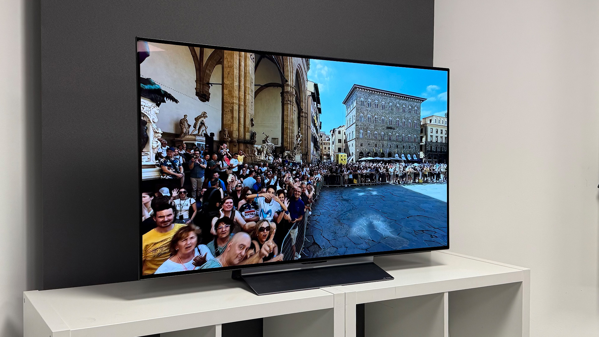 LG C5 48-inch OLED TV