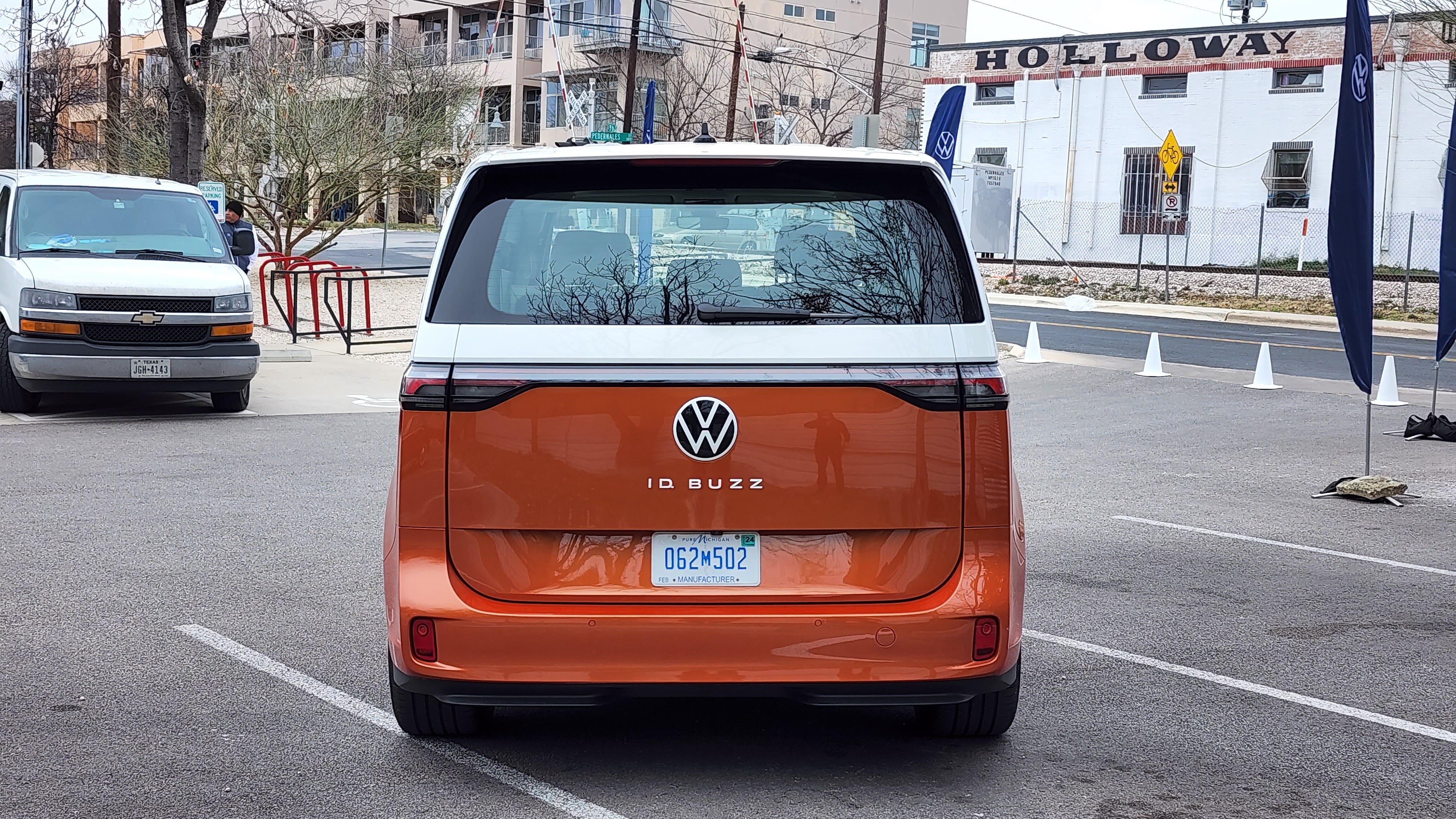 Rear view of the ID Buzz in a parking lot